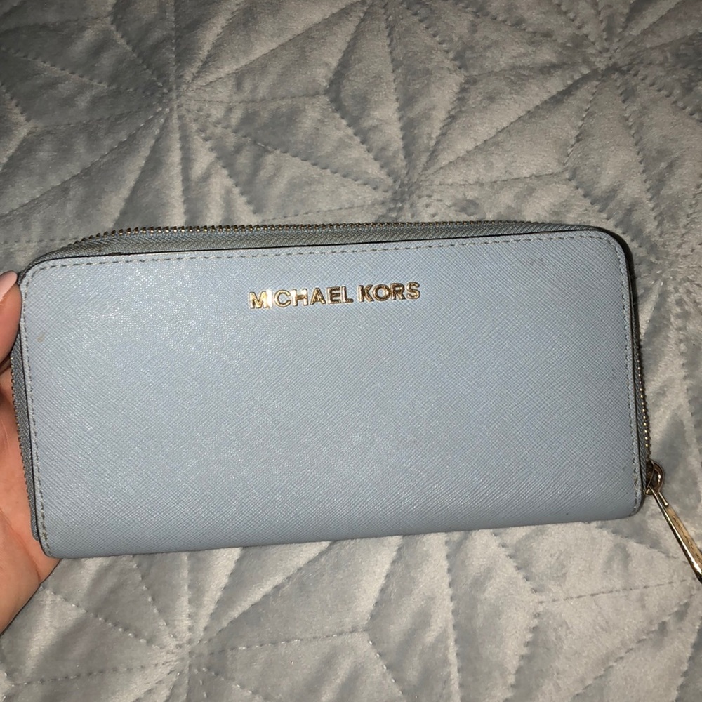 Blue Micheal Kors Wallet